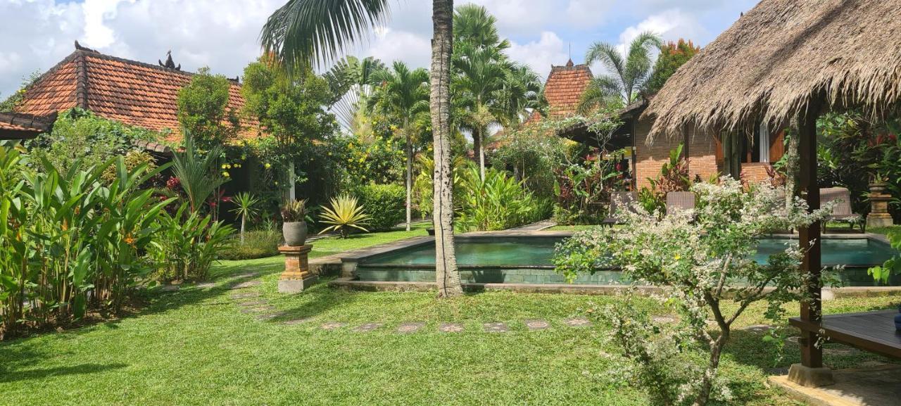 Rumah Sungai Villa Ubud Exteriör bild