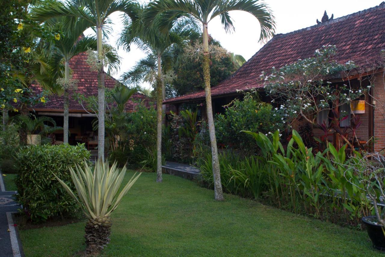 Rumah Sungai Villa Ubud Exteriör bild