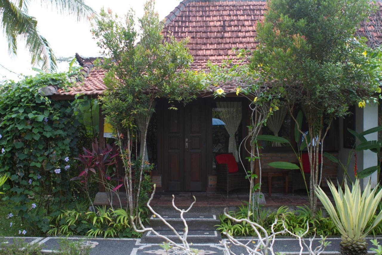 Rumah Sungai Villa Ubud Exteriör bild
