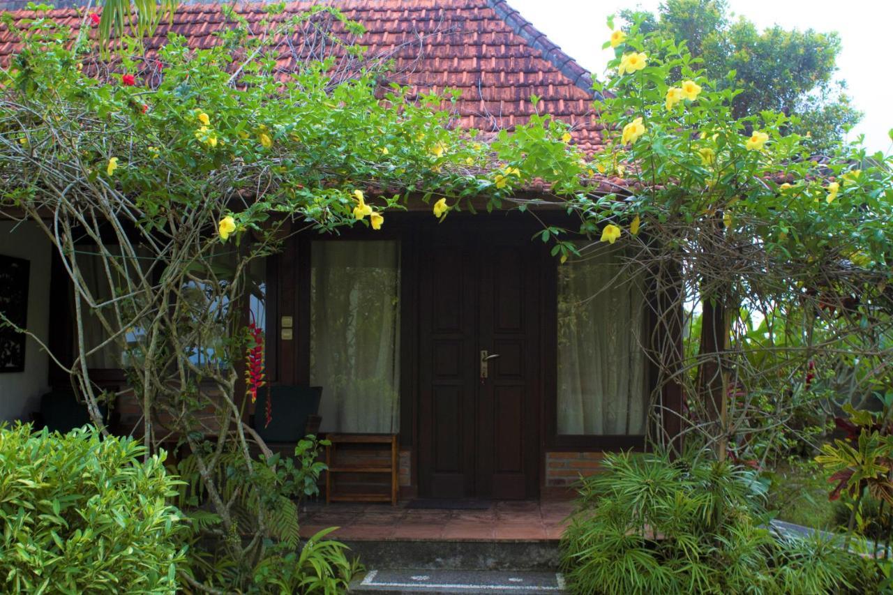 Rumah Sungai Villa Ubud Exteriör bild